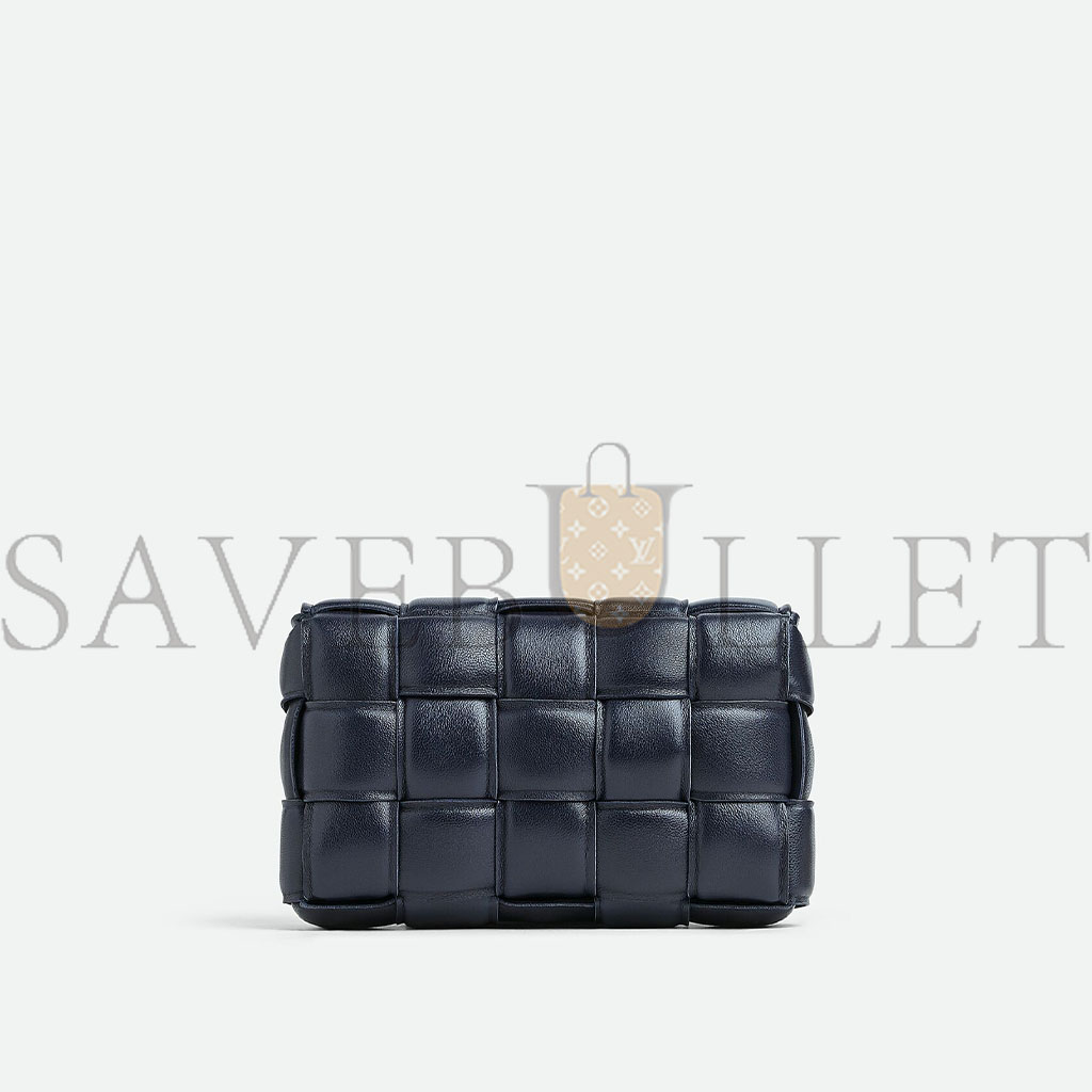 bo*te*ga Ve*ne*ta small padded cassette (19*12*5cm)